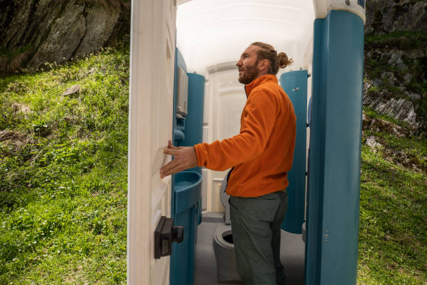 Portable Toilet Options We Offer in Binghamton University, NY